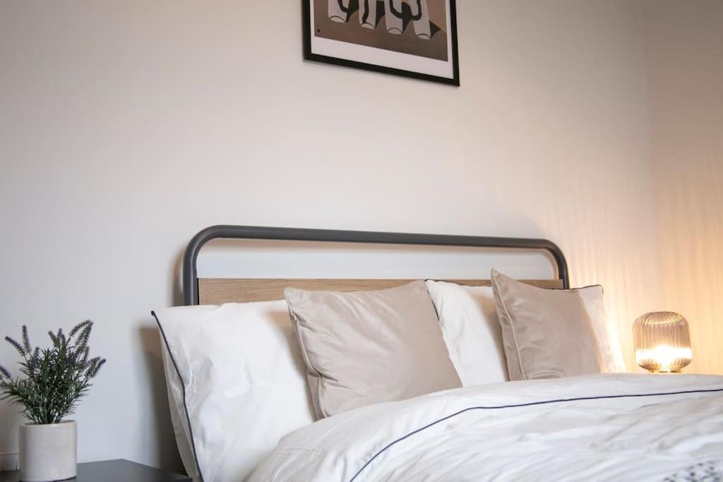 Fortunae'S Cosy Apartment- By Fang Sunderland  Exteriér fotografie
